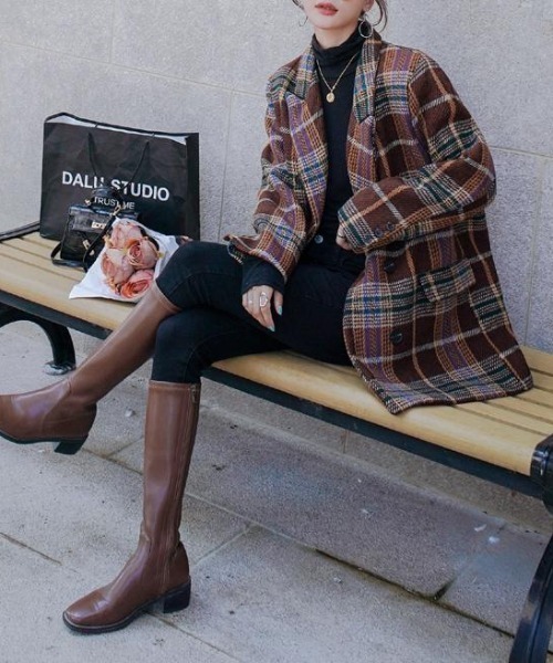 ABITOKYO（アビトーキョー）の「ダブルボタンチェック柄テーラードジャケット（テーラードジャケット・レディース・ブラウン系その他/グリーン系その他・S/M/L）」の3枚目の写真