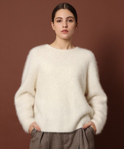 DRESSTERIOR（ドレステリア）の「◆【otonaMUSE/an・an11月号掲載】【WEB限定カラーあり】カシミヤファーニット（ニット/セーター・レディース・オフホワイト/グリーン/パープル系/ラベンダー・38/36）」の2枚目の写真