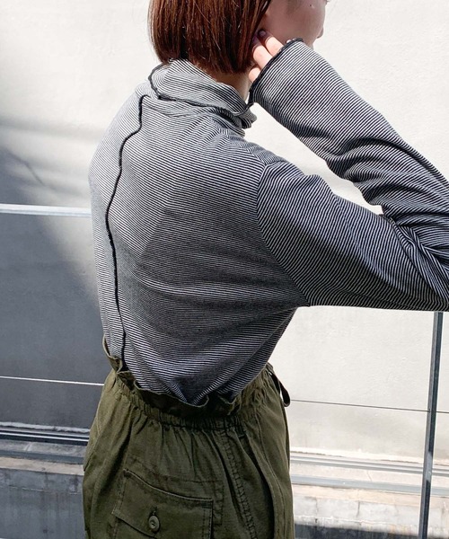 CIAOPANIC TYPY（チャオパニックティピー）の「ボーダー配色ステッチハイネックTee（その他トップス・レディース・ブラック/オレンジ/グリーン・ONE SIZE）」の10枚目の写真