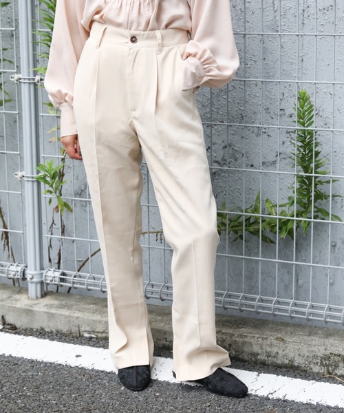 ap retro(アプレトロ)の「スリットスラックスパンツ<セミフレア>(スラックス・レディース・ブラック/ピンク/グリーン/アイボリー・FREE)」の16枚目の写真