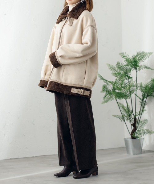 fupel（フぺル）の「ボアフェイクムートンフライトジャケット（ブルゾン・レディース・ブラウン系その他/グレイッシュベージュ・SMALL/MEDIUM）」の11枚目の写真