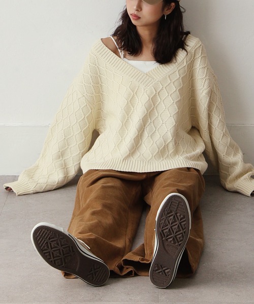 Chillfar(チルファー)の「ジャガードVネックニットプルオーバー(ニット/セーター・レディース・ブラック/ベージュ/グリーン/アイボリー・FREE)」の14枚目の写真