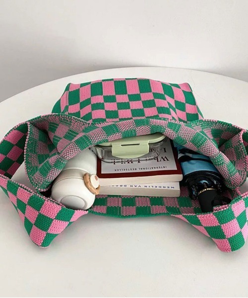 Port(ポート)の「ブロックチェック ニット トートバッグ #(トートバッグ・レディース・グリーン×ピンク/ホワイト×ブラック/ホワイト×グリーン・FREE)」の8枚目の写真