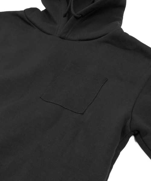 Figments（フィグメンツ）の「バックデザインパーカー(裏起毛）（パーカー・レディース・ブラック/グリーン・FREE）」の10枚目の写真