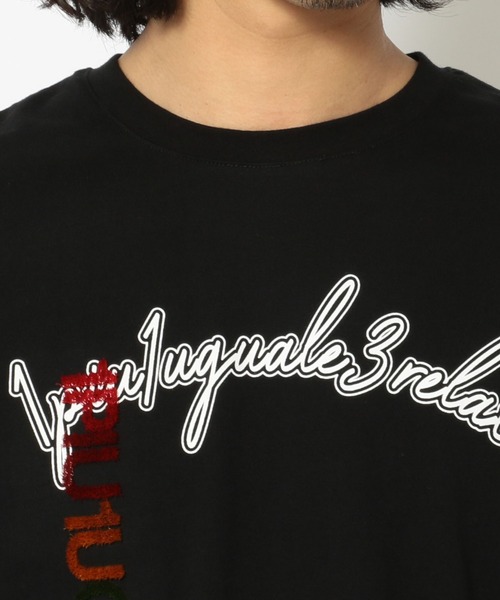 1piu1uguale3 RELAX（ウノピュウノウグァーレトレリラックス）の「【別注】1PIU1UGUALE3 RELAX/ウノピゥ ウノ ウグァーレ トレ リラックス/VERTICAL RAINBOW LOGO LS TEE（Tシャツ/カットソー・メンズ・ホワイト/ブラック・SMALL/MEDIUM/LARGE/X-LARGE/XX-LARGE）」の8枚目の写真