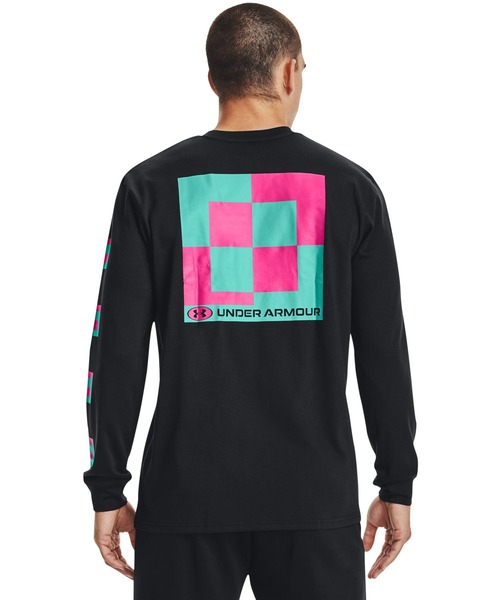 UNDER ARMOUR(アンダーアーマー)の「UAヘビーウエイト ロングスリーブ(トレーニング/メンズ)(Tシャツ/カットソー・メンズ・ブラック/ホワイト・3XL/L/S/XL/XXL/M)」の11枚目の写真