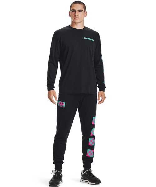 UNDER ARMOUR(アンダーアーマー)の「UAヘビーウエイト ロングスリーブ(トレーニング/メンズ)(Tシャツ/カットソー・メンズ・ブラック/ホワイト・3XL/L/S/XL/XXL/M)」の10枚目の写真