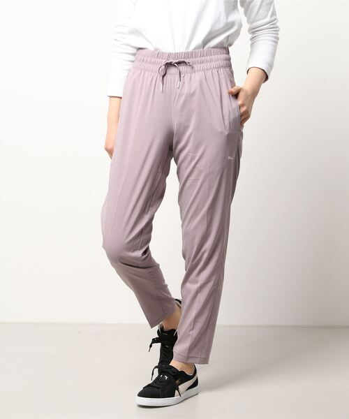 PUMA（プーマ）の「PUMA プーマ ウィメンズ ヨガ スタジオ テーパード ウーブンパンツ（その他パンツ・レディース・パープル系その他/ブラック・LARGE/SMALL/X-LARGE/MEDIUM）」の2枚目の写真