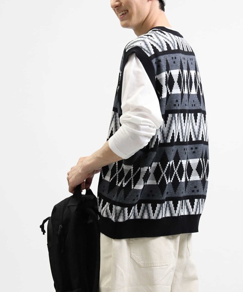 BACK NUMBER（バックナンバー）の「【BACK NUMBER】柄ベストレイヤード（アンサンブル・メンズ・ブラック/ベージュ/ネイビー・M/L/XL）」の2枚目の写真