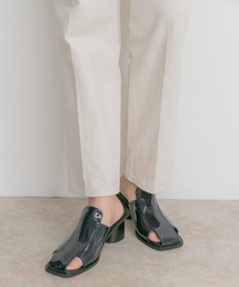 KBF | エナメルサンダル(サンダル)