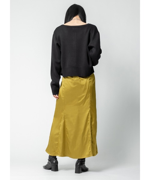 Adoon plain（アドーンプレーン）の「サテンマーメイドスカート（スカート・レディース・ブラック/オリーブ/グレイッシュベージュ・MEDIUM/LARGE）」の10枚目の写真