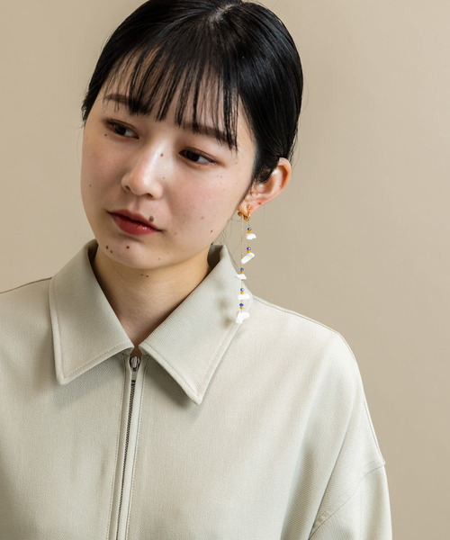 SMELLY(スメリー)の「シェルビーズコンビロングイヤリング(イヤリング・レディース・ブルー/ミント・-)」の11枚目の写真