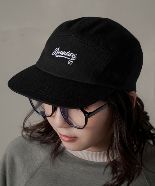 SPINNS(スピンズ)の「BOUNDAYベースボールロゴ ジェットキャップ(キャップ・レディース・ブラック/ベージュ/ホワイト×ブルー・ONESIZE)」の2枚目の写真
