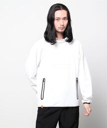 新品 マンシングウェア FUSION MOVE ストレッチパーカー