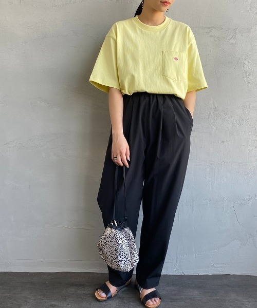 DANTON（ダントン）の「[DANTON/ダントン] ワンポイントロゴ クルーネックポケットTシャツ（Tシャツ/カットソー・レディース・ホワイト/ブラック/ネイビー/サックスブルー/ピンク/グリーン/アイボリー/グレイッシュベージュ/レモンイエロー/チャコール/ベージュ・44/46/40/38/42/36/34）」の11枚目の写真