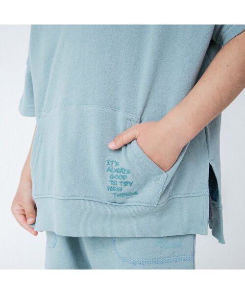 BREEZE（ブリーズ）の「WEB限定 バイカラー半袖パーカー（パーカー・キッズ・ベージュ/グレー/カーキ・110/90/120/140/80/100/130）」の13枚目の写真