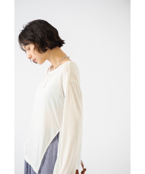 HANNE(アン)の「シアートップス(Tシャツ/カットソー・レディース・ホワイト/ブラック/ブルー/イエロー・フリー)」の3枚目の写真