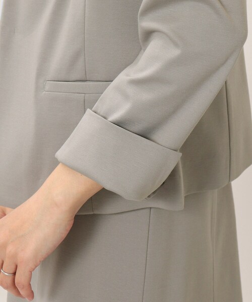 UNTITLED（アンタイトル）の「◆【接触冷感】ストレッチ ノーカラージャケット（ノーカラージャケット・レディース・ブラック/グレー/ダークネイビー・44/48/42/00/01/02/03/04）」の9枚目の写真