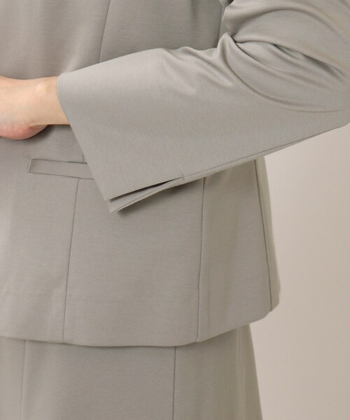 UNTITLED（アンタイトル）の「◆【接触冷感】ストレッチ ノーカラージャケット（ノーカラージャケット・レディース・ブラック/グレー/ダークネイビー・44/48/42/00/01/02/03/04）」の10枚目の写真
