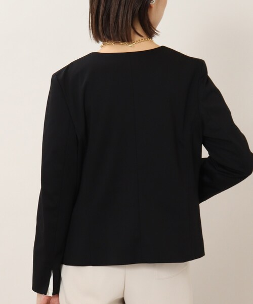 UNTITLED（アンタイトル）の「◆【接触冷感】ストレッチ ノーカラージャケット（ノーカラージャケット・レディース・ブラック/グレー/ダークネイビー・44/48/42/00/01/02/03/04）」の15枚目の写真