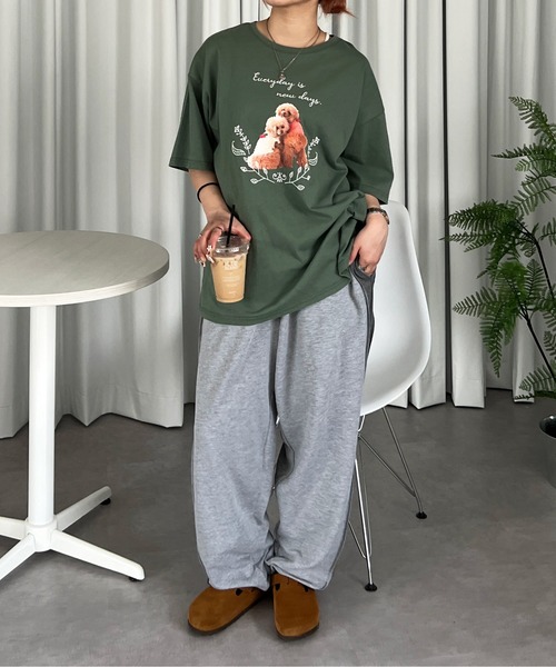 PairPair（ペアペア）の「アニマルフォトT(ユニセックス)（Tシャツ/カットソー・レディース・オフホワイト/グリーン/グレイッシュブルー・MEDIUM/LARGE）」の2枚目の写真