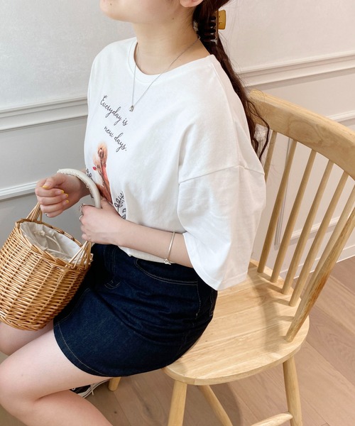 PairPair（ペアペア）の「アニマルフォトT(ユニセックス)（Tシャツ/カットソー・レディース・オフホワイト/グリーン/グレイッシュブルー・MEDIUM/LARGE）」の7枚目の写真