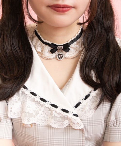 ROJITA（ロジータ）の「ビジュリボン付きレースチェーンチョーカー（チョーカー・レディース・ゴールド/シルバー/ブラック・FREE）」の12枚目の写真