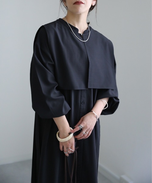 ap retro（アプレトロ）の「バックプリーツバンドカラーシャツワンピース　襟付き（シャツワンピース・レディース・ブラック/ホワイト・FREE）」の14枚目の写真