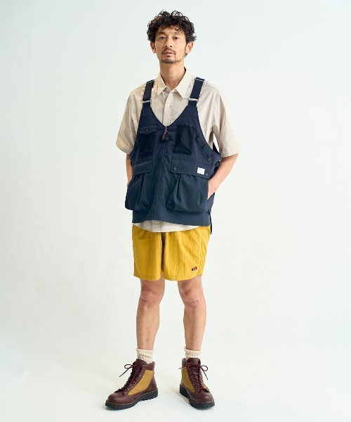 NANGA（ナンガ）の「NYLON TUSSER EASY SHORTS/ナイロンタッサーイージーショーツ（その他パンツ・メンズ・ブラック/カーキ/イエロー/ブルー/アイボリー/モカ/グレー/オレンジ/ライム/ライトブルー/ライトグリーン/ラベンダー・S/M/L/XL）」の11枚目の写真