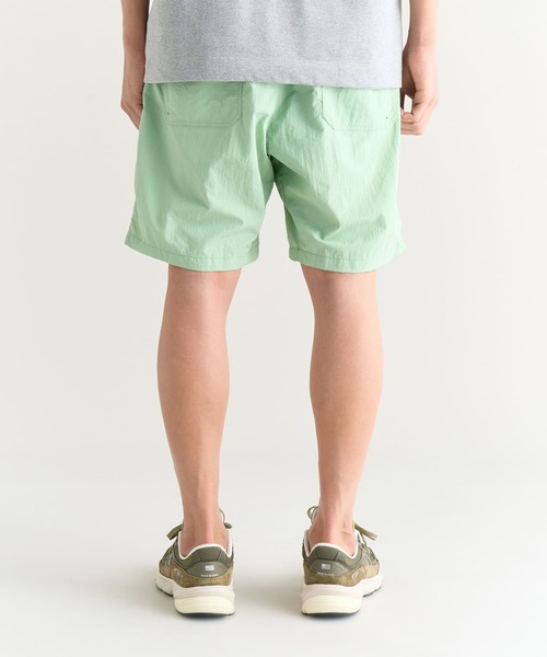 NANGA（ナンガ）の「NYLON TUSSER EASY SHORTS/ナイロンタッサーイージーショーツ（その他パンツ・メンズ・ブラック/カーキ/イエロー/ブルー/アイボリー/モカ/グレー/オレンジ/ライム/ライトブルー/ライトグリーン/ラベンダー・S/M/L/XL）」の20枚目の写真