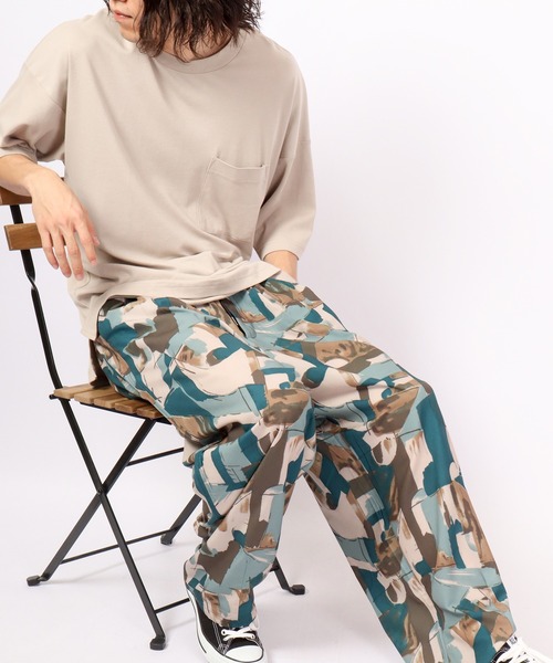 Naive magic（ナイーブマジック）の「NAIVE MAGIC 接触冷感とろみ素材 レトロ総柄バル－ンパンツ（その他パンツ・メンズ・ホワイト/ブラック/グリーン/アイボリー・M/L）」の22枚目の写真