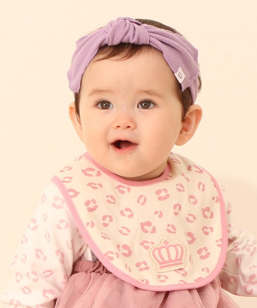 BABYDOLL（ベビードール）の「リバーシブルスタイ 7179（スタイ/よだれかけ・キッズ・マスタード/ホワイト/フューシャピンク/パープル/ブラック系3/ブラック×ホワイト/ピンク/ライトブルー/ブラック系1/ベージュ/ブラック系2/ベビーピンク・ONE SIZE）」の11枚目の写真