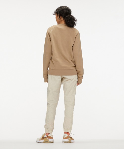 NIKE(ナイキ)の「《セットアップ対応商品》ナイキ スポーツウェア メンズ フレンチ テリー クルー / Nike Sportswear Men's French Terry Crew(スウェット・メンズ・ブラック/カーキ/グレー系その他/レッド系その他2/グリーン系その他・S/M/L/2XL/XL)」の7枚目の写真