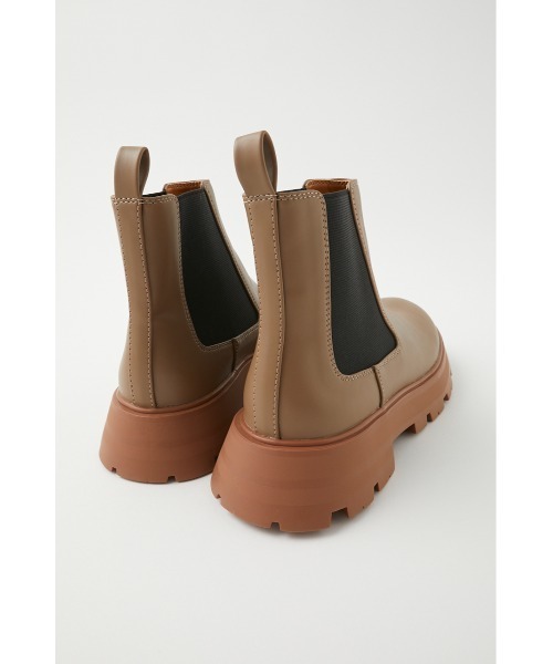 MOUSSY（マウジー）の「SIDE GORE SHORT ブーツ（ブーツ・レディース・アイボリー/ブラック/ベージュ・MEDIUM/SMALL/LARGE）」の7枚目の写真