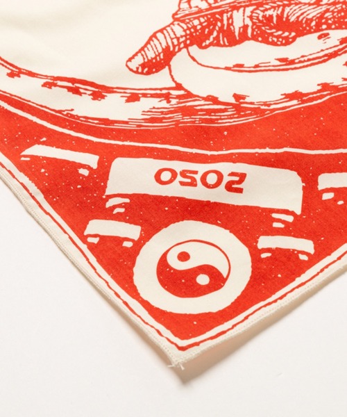 AlexanderLeeChang(アレキサンダーリーチャン)の「BACANCES ALL INCLUSIVE×AlexanderLeeChang/バカンス・オールインクルーシブ×アレキサンダーリーチャン BLC BANDANA(バンダナ/スカーフ・メンズ・ネイビー/グリーン/バーガンディー・ONE SIZE)」の4枚目の写真