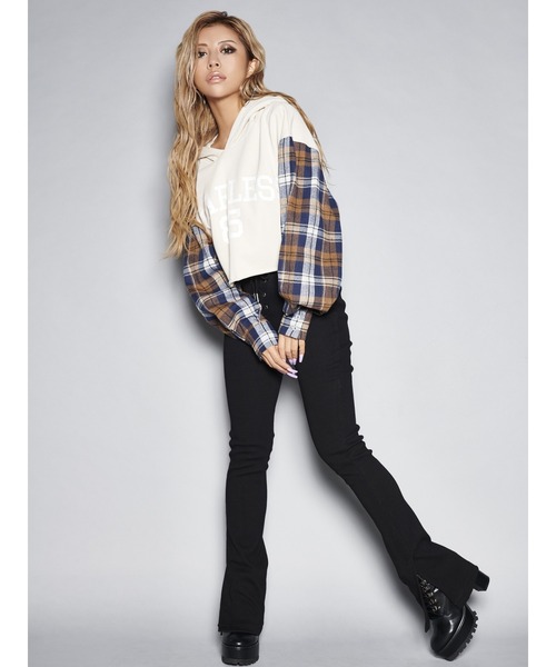 EGOIST（エゴイスト）の「チェックシャツドッキングスウェットトップス（パーカー・レディース・ネイビー/アイボリー・FREE）」の9枚目の写真