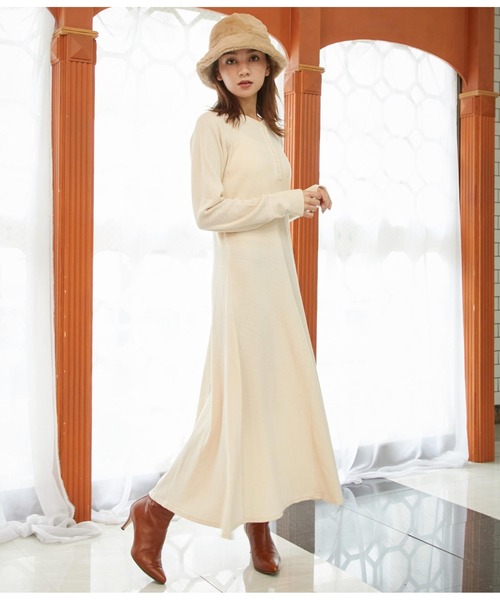 CHILLE(チル)の「ワッフルAラインロングワンピース(ワンピース・レディース・グリーン/ブラック/アイボリー・FREE)」の11枚目の写真