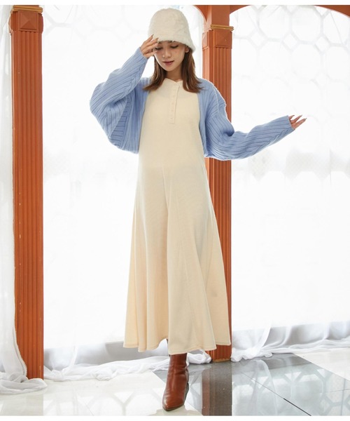 CHILLE(チル)の「ワッフルAラインロングワンピース(ワンピース・レディース・グリーン/ブラック/アイボリー・FREE)」の15枚目の写真