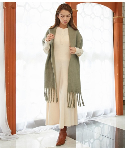 CHILLE(チル)の「ワッフルAラインロングワンピース(ワンピース・レディース・グリーン/ブラック/アイボリー・FREE)」の9枚目の写真