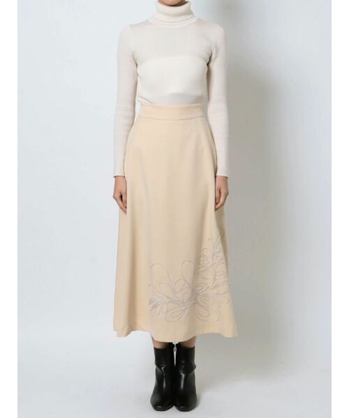 LAGUNAMOON（ラグナムーン）の「テープエンブロイダリーフレアースカート（スカート・レディース・アイボリー/ベージュ・SMALL/MEDIUM）」の21枚目の写真