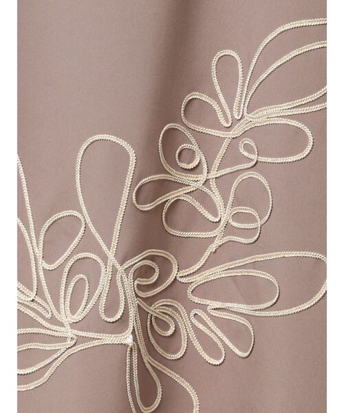 LAGUNAMOON（ラグナムーン）の「テープエンブロイダリーフレアースカート（スカート・レディース・アイボリー/ベージュ・SMALL/MEDIUM）」の8枚目の写真