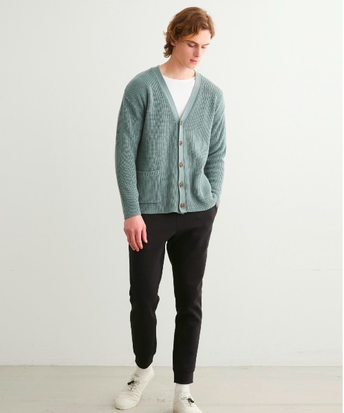 three dots(スリードッツ)の「コットンカシミヤ Vネックカーディガン(カーディガン/ボレロ・メンズ・ブラック/ブルーグリーン・LARGE/MEDIUM/SMALL)」の7枚目の写真