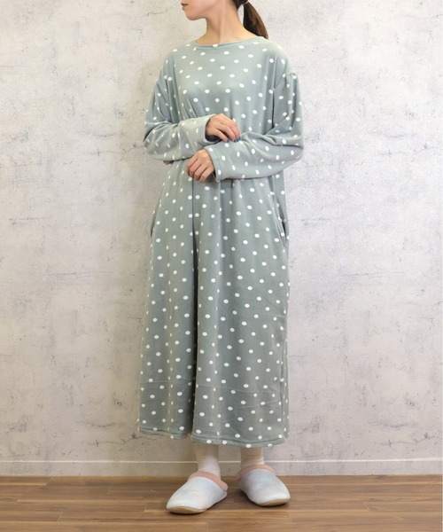 emesuelee(エメスーリー)の「おうちの中だって可愛くありたい。ドットフリースロングルームワンピース(ルームワンピース・レディース・モカ/ダークブルー/サックスブルー・フリー)」の18枚目の写真