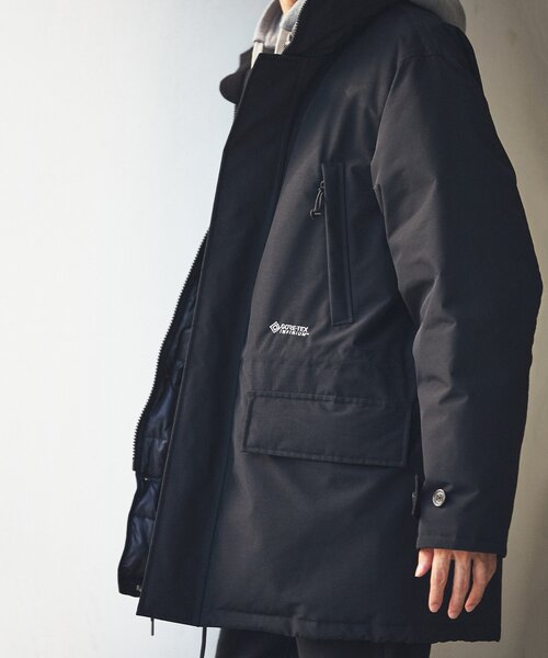 +phenix（プラスフェニックス）の「【+phenix / プラスフェニックス】別注 GORE-TEX スタンドカラー ダウンコート（ダウンジャケット/コート・メンズ・ベージュ/ホワイト/ブラック・MEDIUM/SMALL/LARGE）」の6枚目の写真