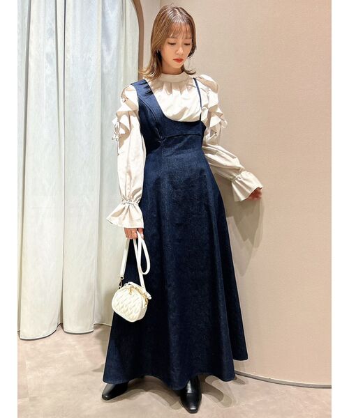 dazzlin(ダズリン)の「フリルレースアップキャンディブラウス(シャツ/ブラウス・レディース・ベージュ/ネイビー/ブルー・FREE)」の12枚目の写真