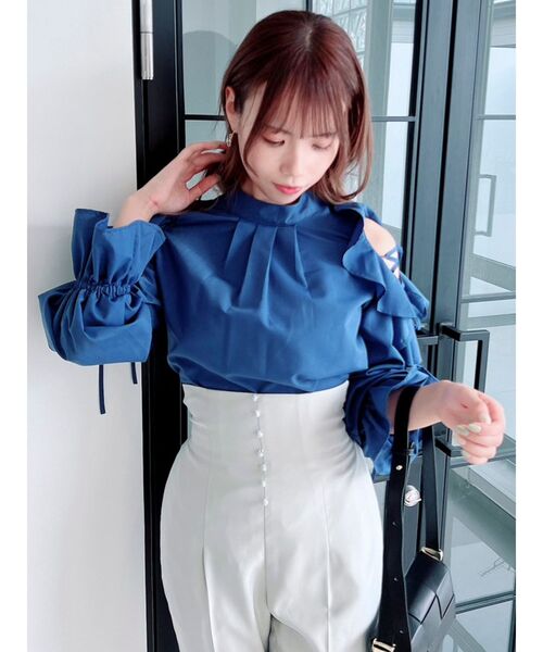 dazzlin(ダズリン)の「フリルレースアップキャンディブラウス(シャツ/ブラウス・レディース・ベージュ/ネイビー/ブルー・FREE)」の15枚目の写真