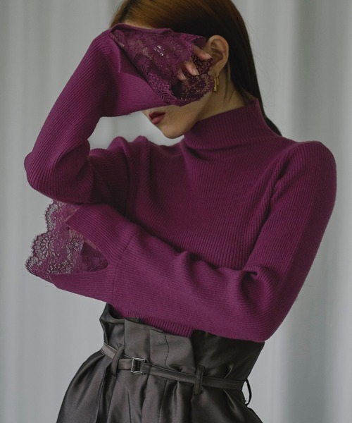 Ezick(エジック)の「Layered lace cuffs リブニット(ニット/セーター・レディース・グリーン/パープル/ブラック・FREE)」の1枚目の写真