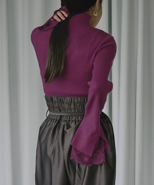 Ezick(エジック)の「Layered lace cuffs リブニット(ニット/セーター・レディース・グリーン/パープル/ブラック・FREE)」の18枚目の写真