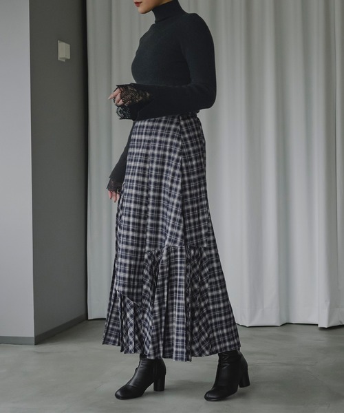 Ezick(エジック)の「Layered lace cuffs リブニット(ニット/セーター・レディース・グリーン/パープル/ブラック・FREE)」の14枚目の写真