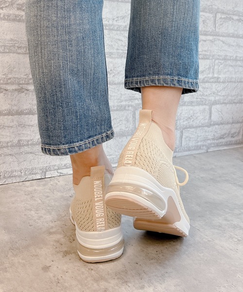 Noubel Voug Relax（ヌーベルヴォーグリラックス）の「美脚☆レースアップニットスニーカー（スニーカー・レディース・グレー/ブラック/ホワイト/ベージュ・S/3L/M/LL/L）」の17枚目の写真